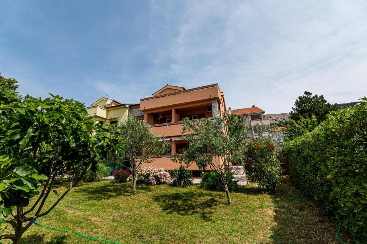 Apartments Creska Baska  Luaran gambar